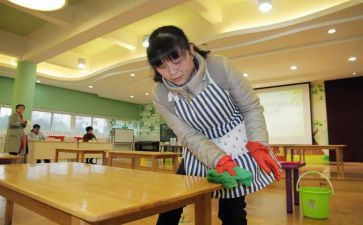 大中班保育员工作计划5篇