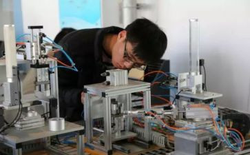 电气工程师的工作总结6篇