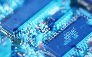 电子员工年终工作总结6篇