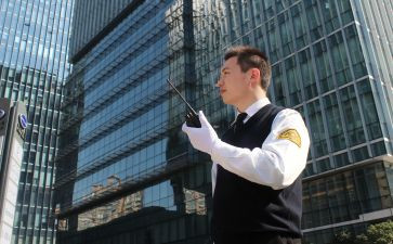 服务员个人年度工作总结6篇