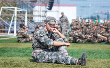 夸教官的军训心得参考8篇