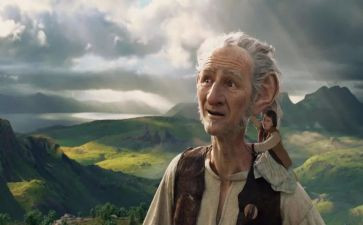 巨人作文400字8篇