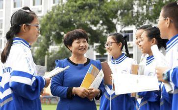 保育老师辞职报告6篇
