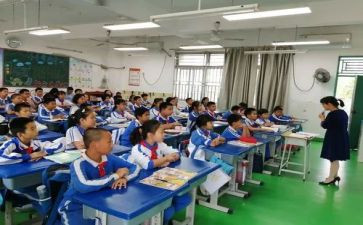 选语文课代表的演讲稿5篇