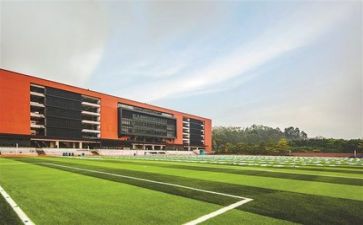 我与学校共成长演讲稿优质7篇