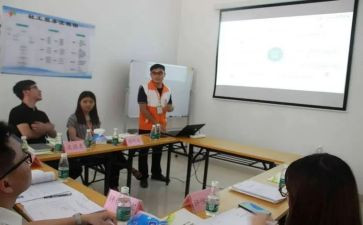 高中期中班主任工作总结5篇