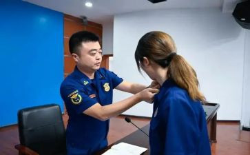 中专职业自我鉴定8篇